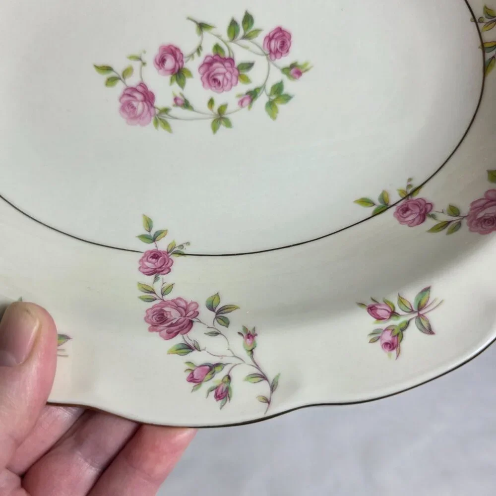 Theodore Haviland Delaware New York Oval Serving Bowl Ivory with Pink Roses